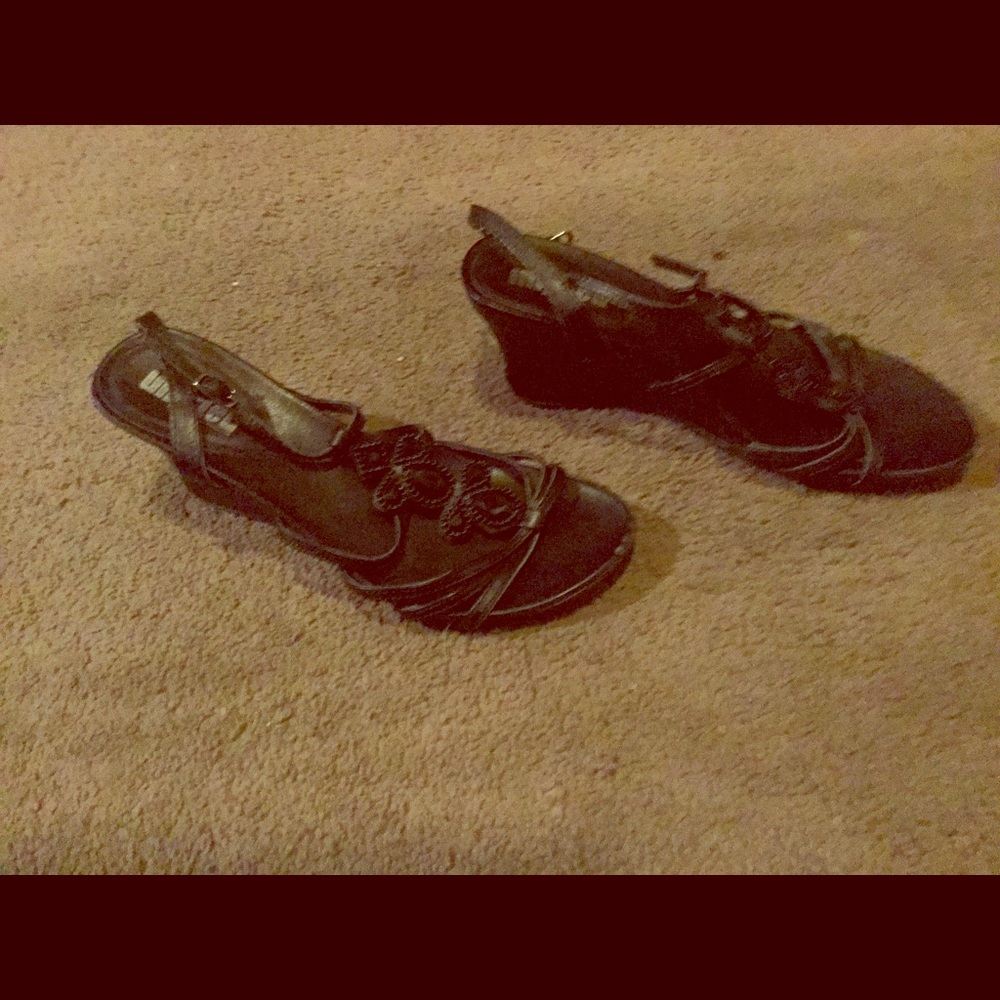 Women wedges